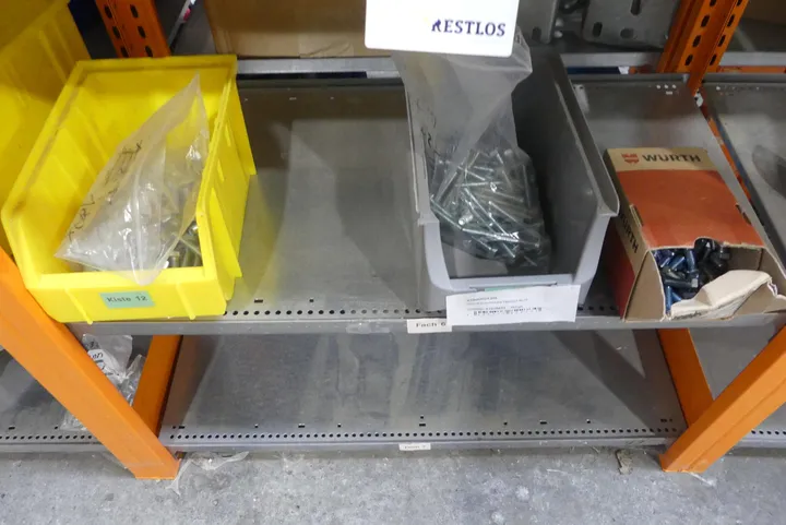 Konvolut Befestigungsmaterial, Schrauben, divers Umfang: Fachinhalt